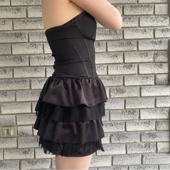 guess ruffled corset minidress - Picture 4 of 6